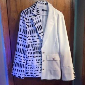 Shein two tone blazer. Size large. Brand new. Never wore.